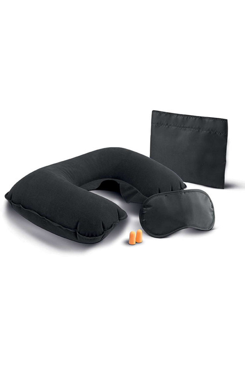 TRAVEL SET