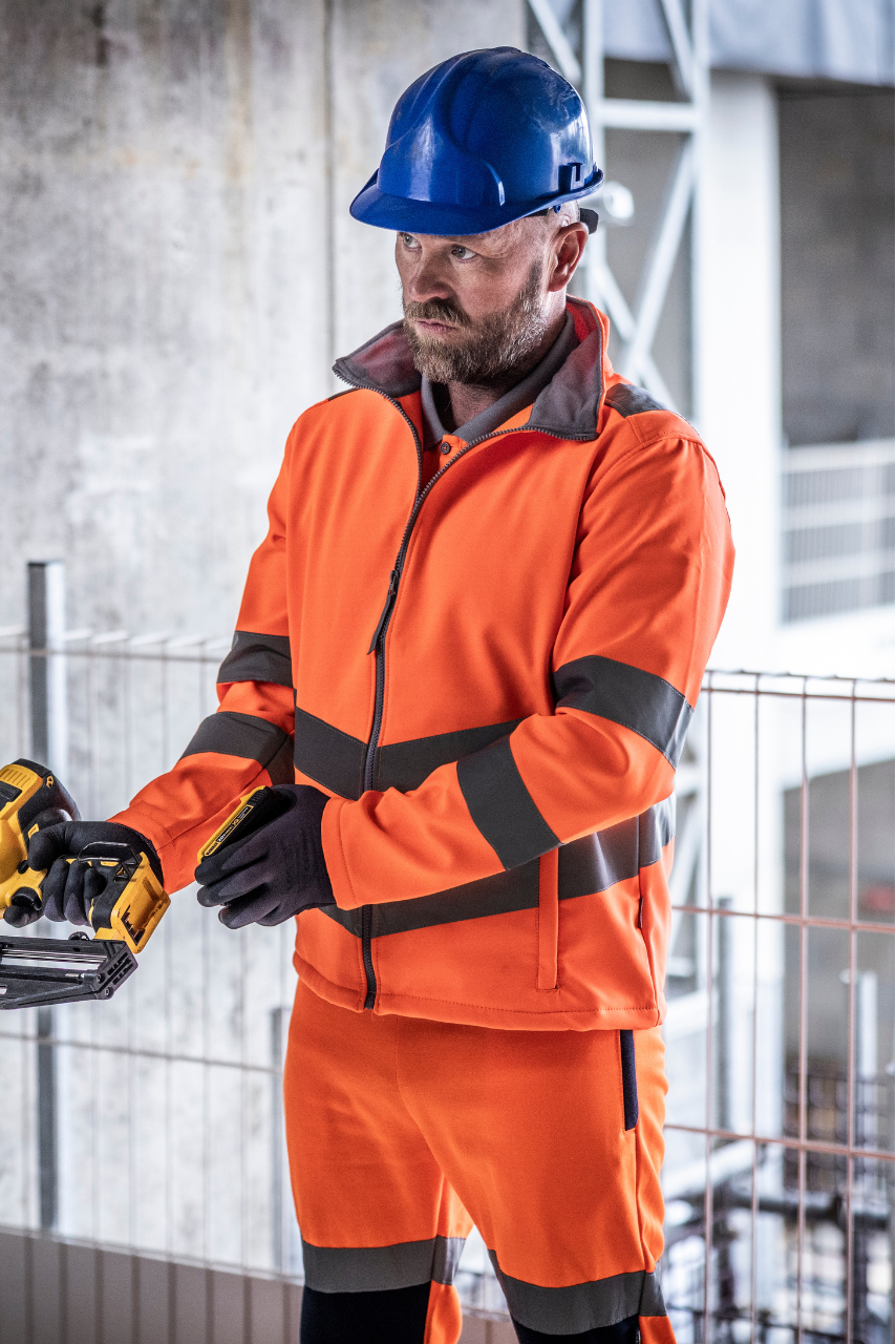 HI-VIS PRO CONTRACT ABLAZE 2 LAYER SOFTSHELL JACKET (CLASS 3)